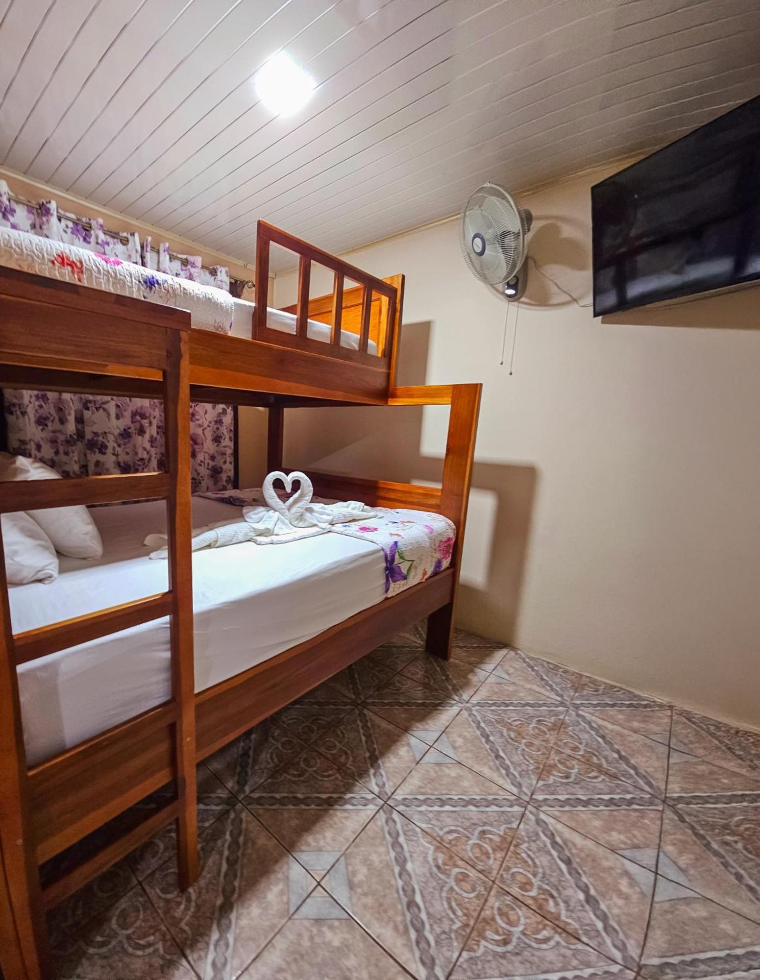 Apartamento Daly #1 Guápiles المظهر الخارجي الصورة